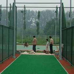 安平县智联五金丝网厂 构筑安全防线，从高速铁路到体育场馆的专业守护